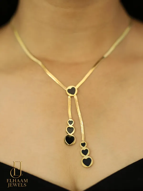 Gold_Traditional_Black_Heart_Drop_Gold_Plated_Necklace_For_Women