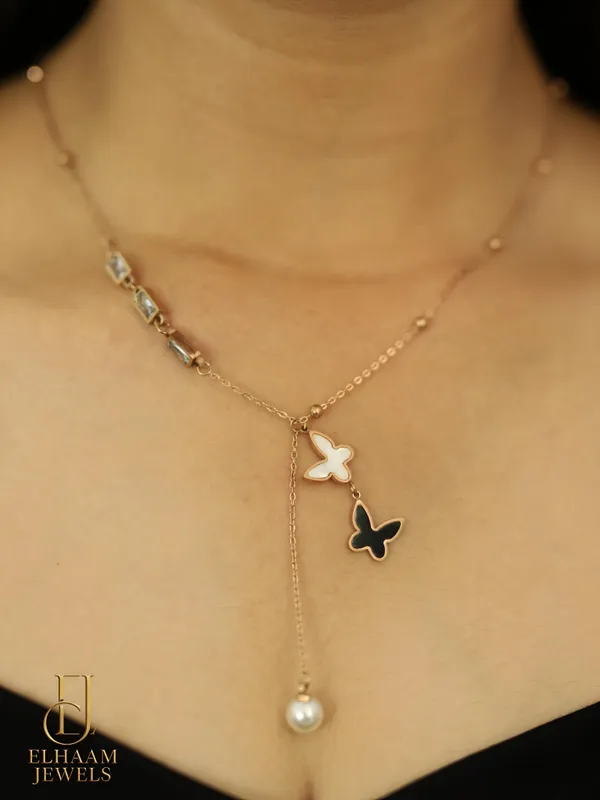 Gold_Traditional_Butterfly_Pearl_Drop_Necklace_For_Women