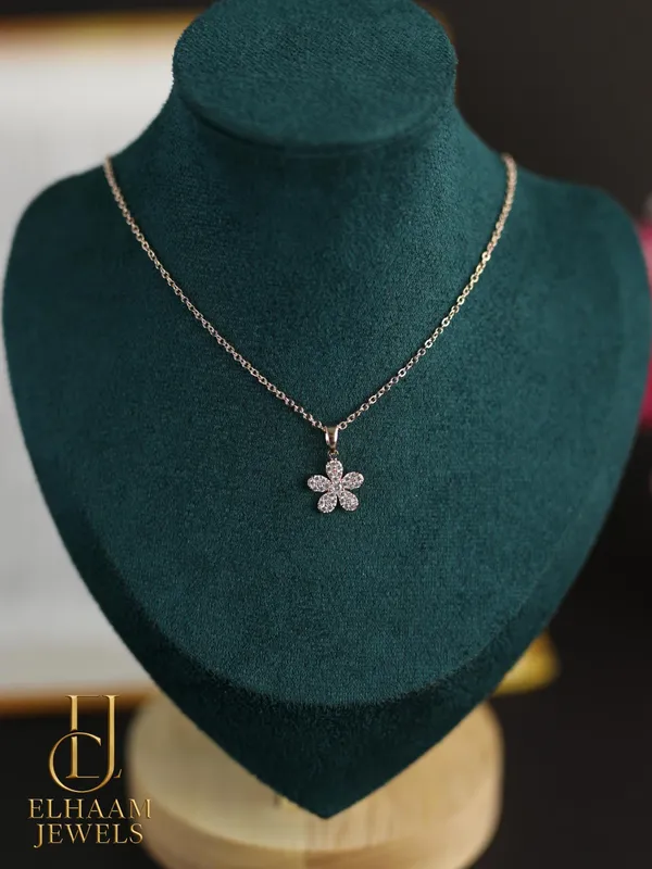 Gold_Traditional_Diamond_Flower_Necklace_Rose_Gold_Pave_Pendant_For_Women