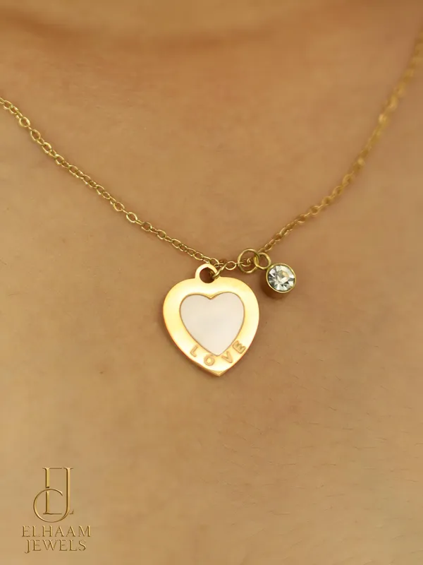 Gold_Traditional_Heart_Love_Pendant_Necklace_With_Mother_Of_Pearl_&_Crystal_Charm_For_Women