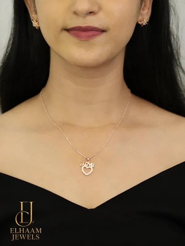 Gold_Traditional_Love_On_Heart_Rose_Gold_Pendant_Necklace_For_Women