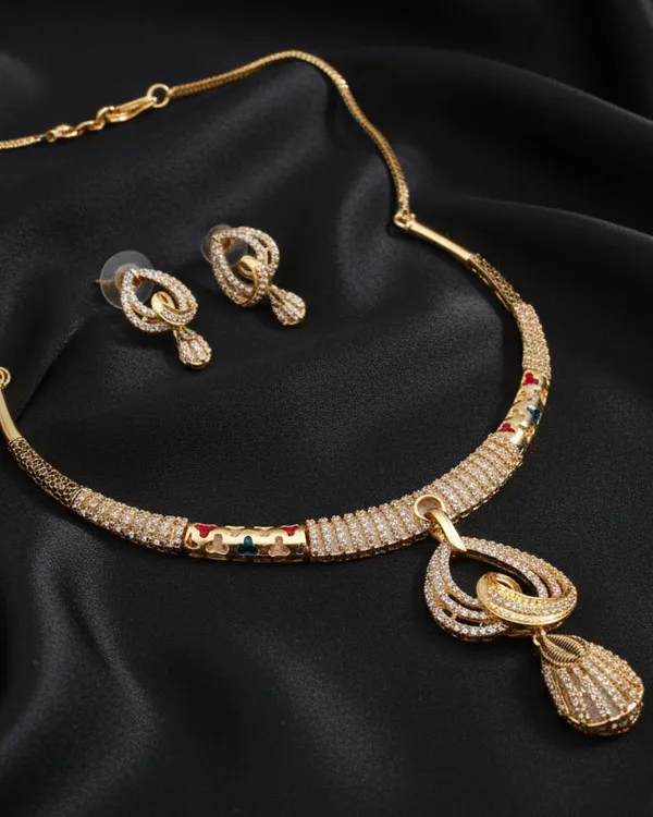 Gold_Traditional_Majestic_Bloom_Necklace_Set_For_Women