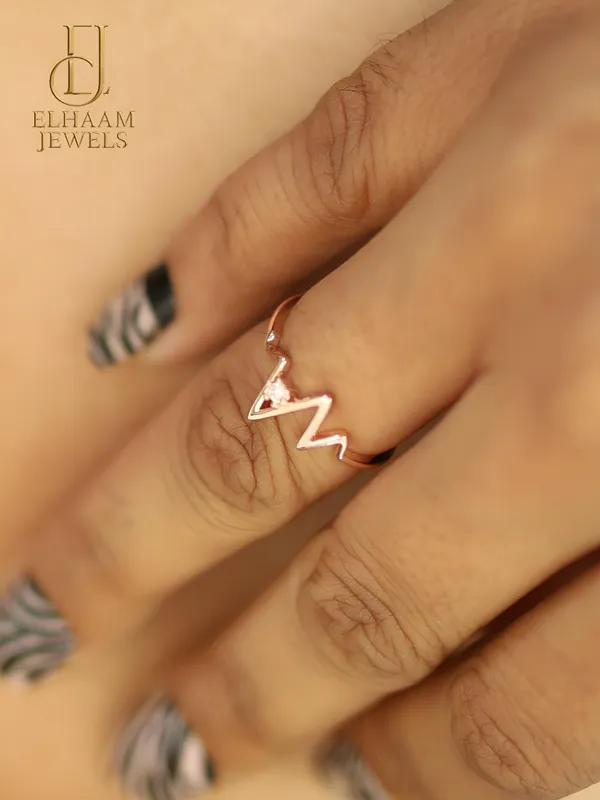 Gold_Traditional_Heartbeat_Rose_Gold_Ring_For_Women