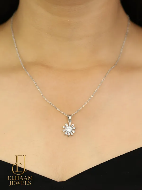 Gold_Traditional_Starburst_Pendant_With_Earrings_Necklace_Set_For_Women
