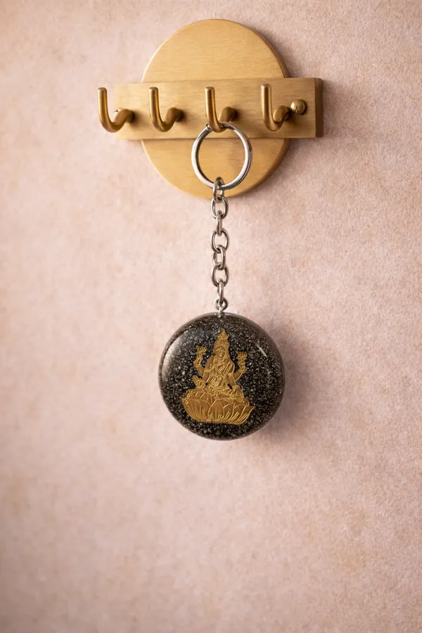 Lakshmi_Blessings_Pyrite_Keychain_–_Wealth_Protection_&_Prosperity_Charm