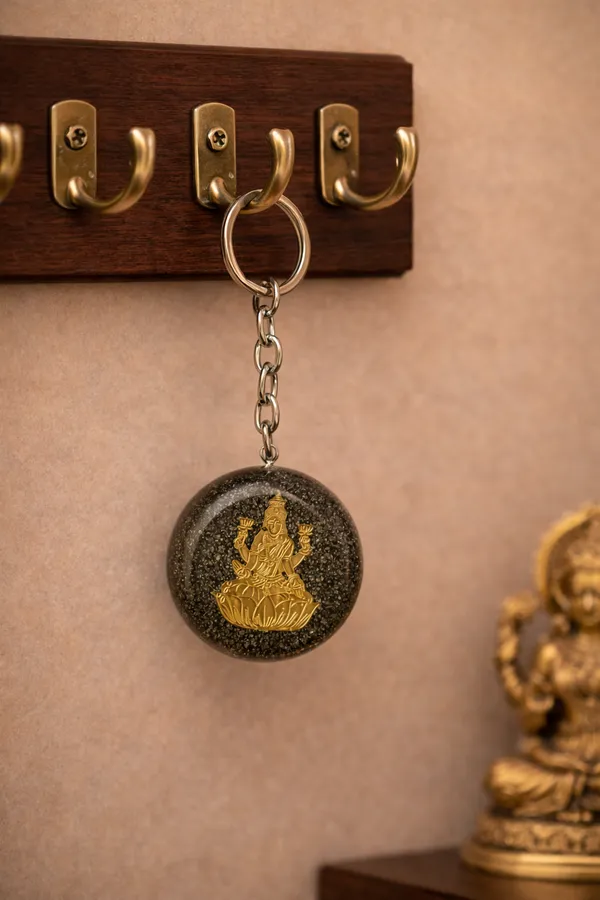 Lakshmi_Blessings_Pyrite_Keychain_–_Wealth_Protection_&_Prosperity_Charm
