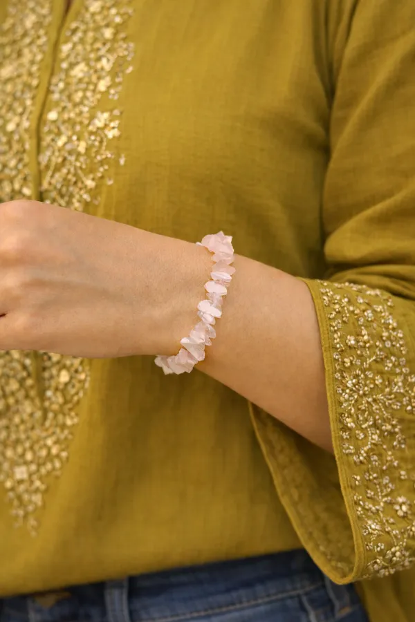 Rose_Quartz_Chips_Stretchable_Bracelet_For_Love,_Emotional_Healing_&_Harmony