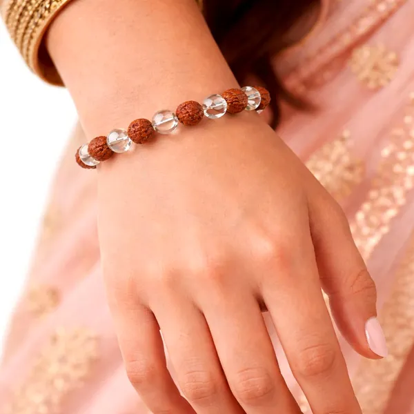 Clear_Quartz_(Sphatik)_&_Rudraksha_Bracelet_For_Protection,_Peace_&_Spiritual_Balance