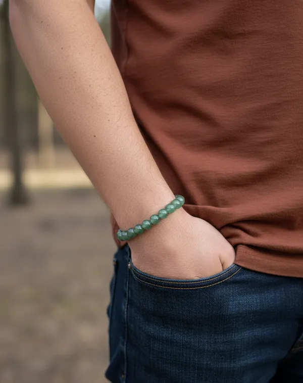 Green_Aventurine_Crystal_Bracelet_For_Luck,_Growth_&_Prosperity