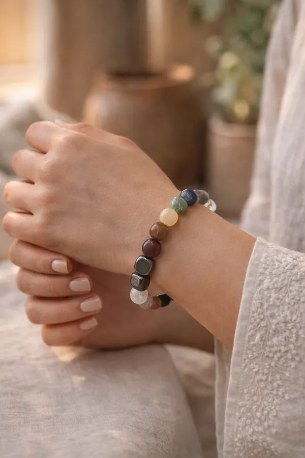 7_Chakra_Hematite_Crystal_Tumble_Bracelet_–_Energy_Balance,_Protection_&_Grounding