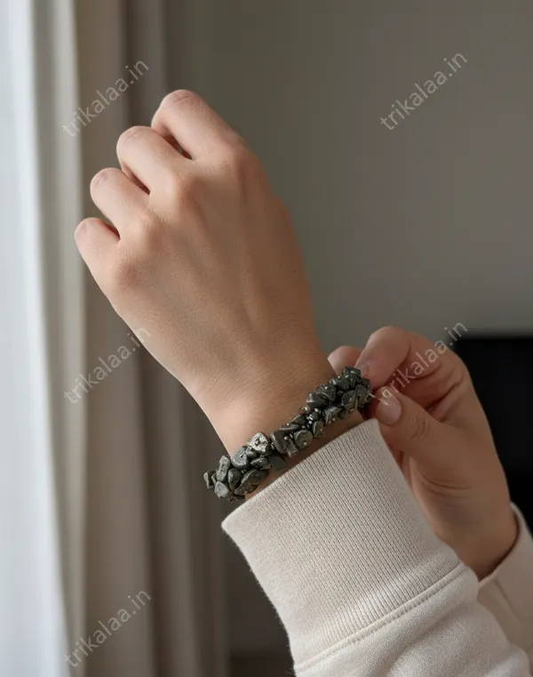 Raw_Pyrite_Chips_Bracelet_–_Wealth,_Protection_&_Power_Energy
