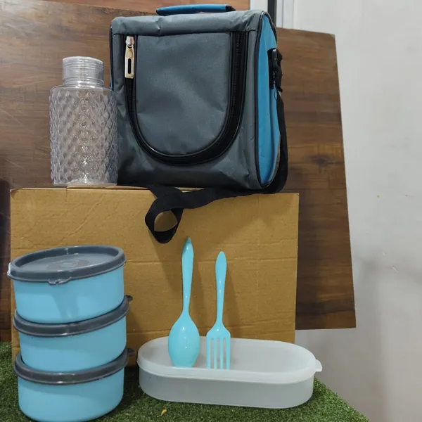 Tasty_Lunch_Box_with_buttermilk_bottle