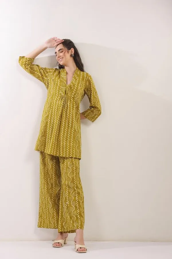 Mustard_Premium_Rayon_Slub_Kurta_Set_For_Women