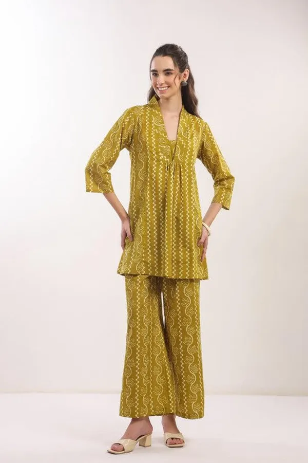 Mustard_Premium_Rayon_Slub_Kurta_Set_For_Women