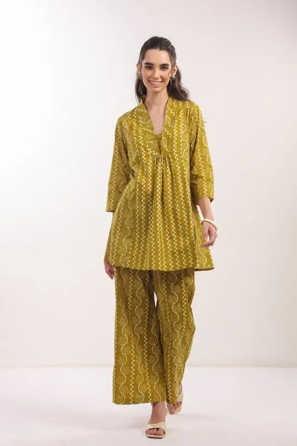 Mustard_Premium_Rayon_Slub_Kurta_Set_For_Women