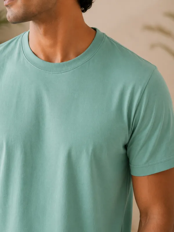 Men's_Cotton_T-shirt,_Saga_Green