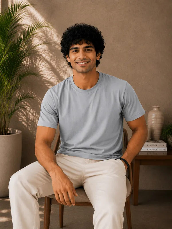 Men's_Cotton_T-shirt,_Light_Grey