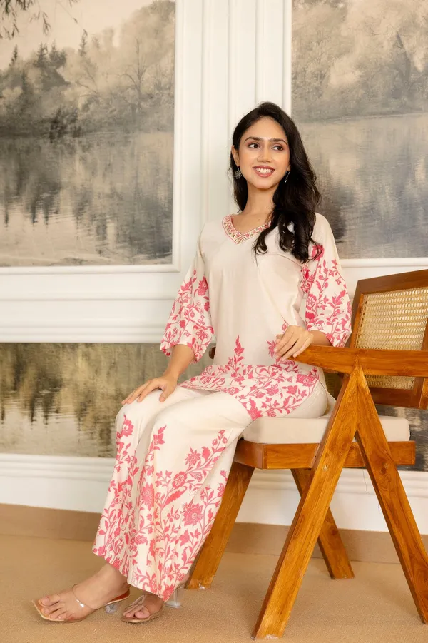 Off-White_Floral_Slub_Co-Ord_Set_For_Women