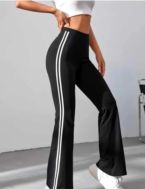Black_And_White_Lycra_Blend_Flared_Trousers_For_Women