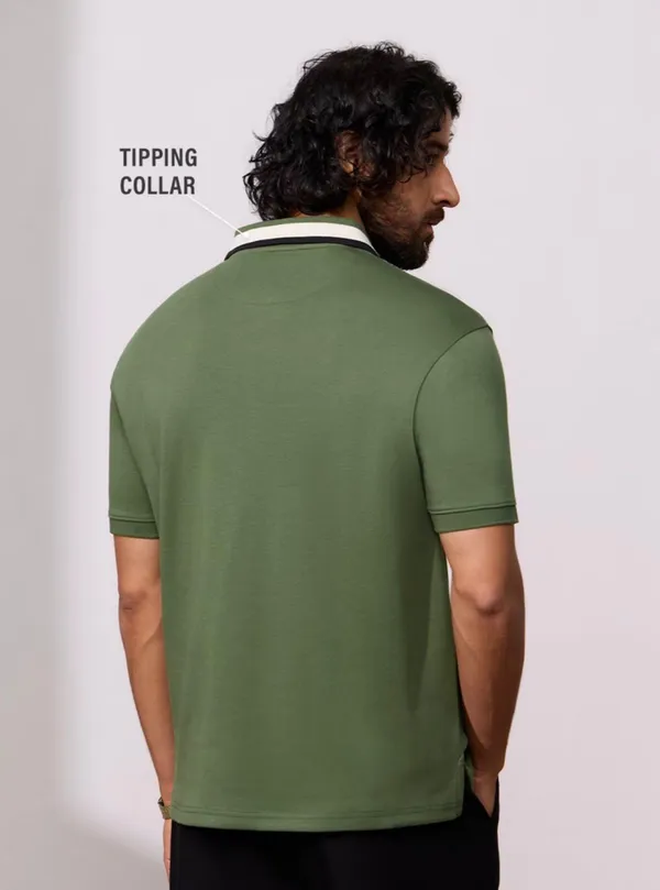 Green_polo_T-shirt_for_men