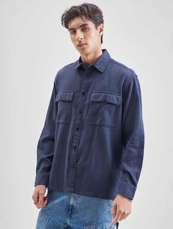 Dark_blue_shirt_for_men