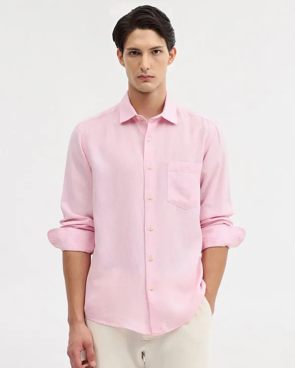Pink_classic_shirt_for_men