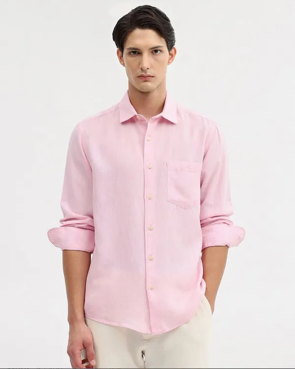 Pink_classic_shirt_for_men