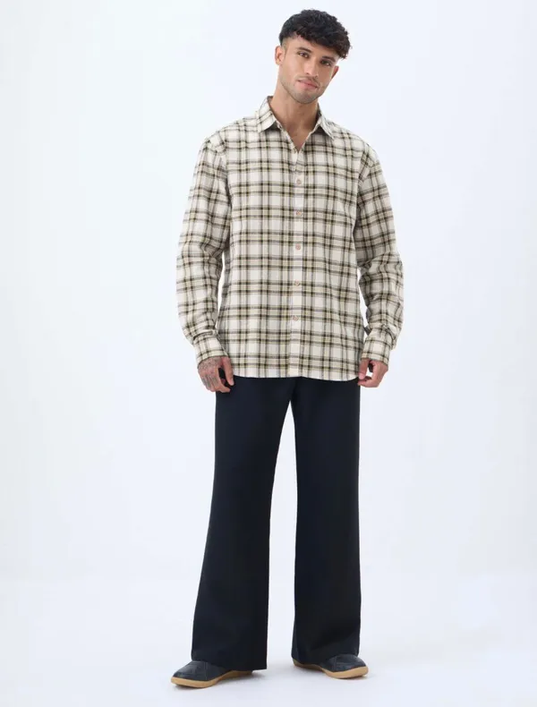 White_box_shirt_for_men
