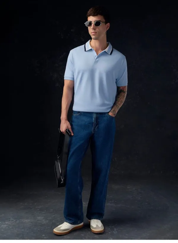 Light_blue_polo_T-shirt_for_men