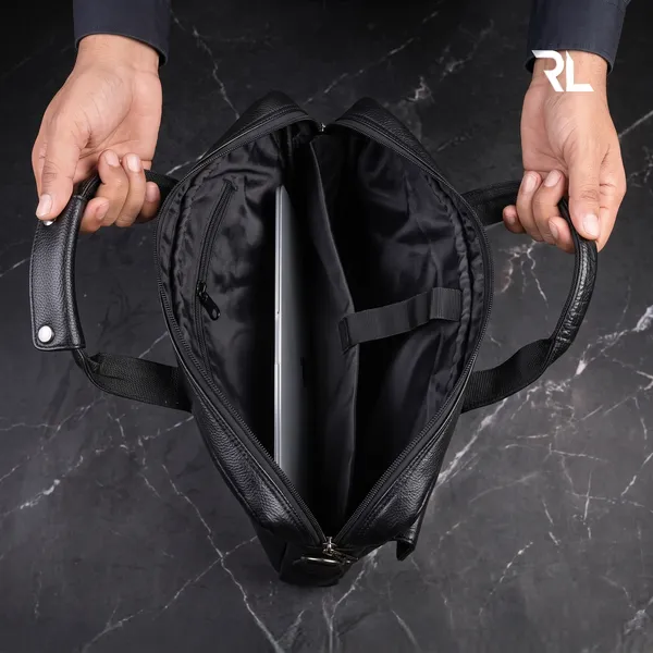 Leather_Laptop_Bag_–_210