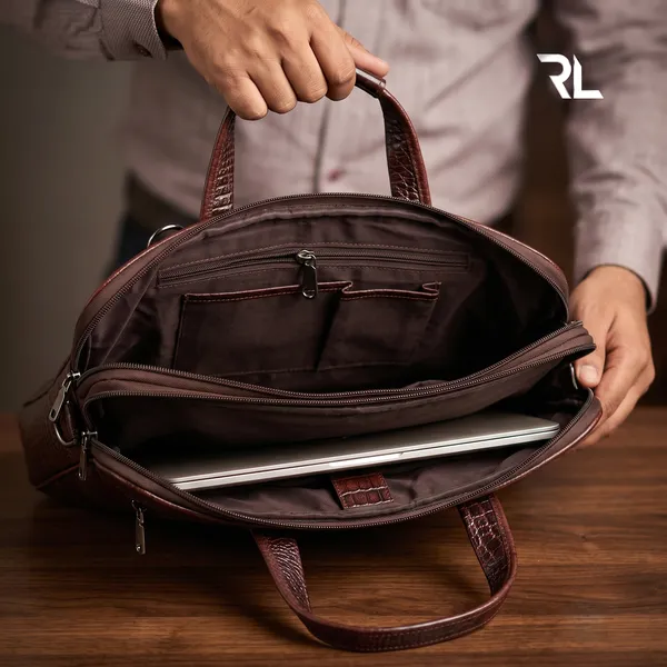 Leather_Laptop_Bag_–_216