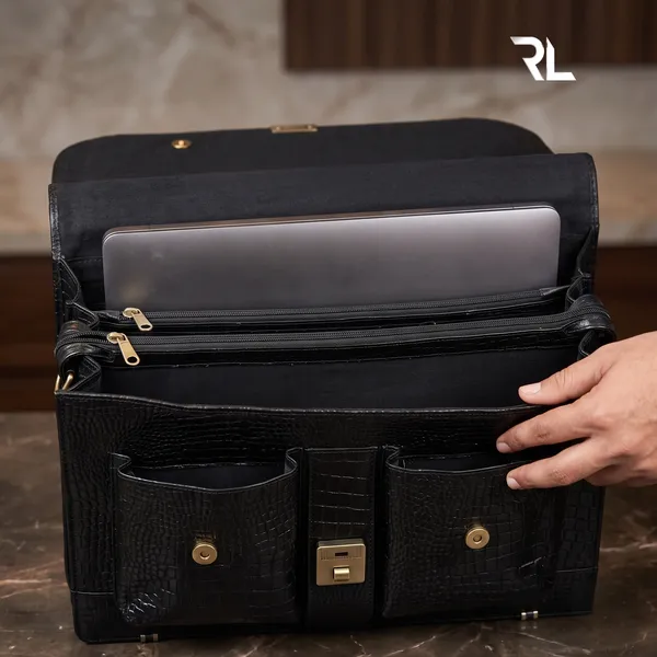 Leather_Laptop_Bag_–_219