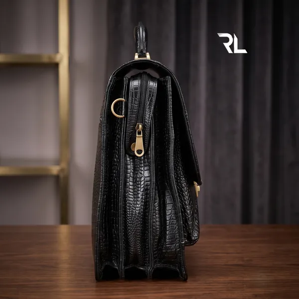 Leather_Laptop_Bag_–_219