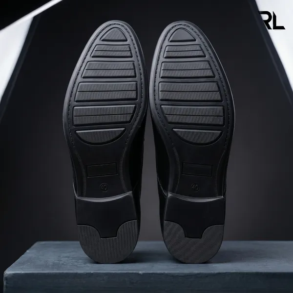 Men's_Premium_Genuine_Leather_Cap-Toe_Dress_Shoe_–_Classic_Black_Oxford