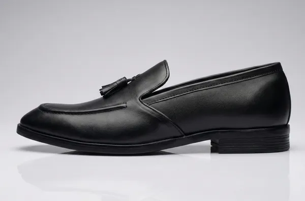 Men's_Black_Genuine_Leather_Tassel_Loafer