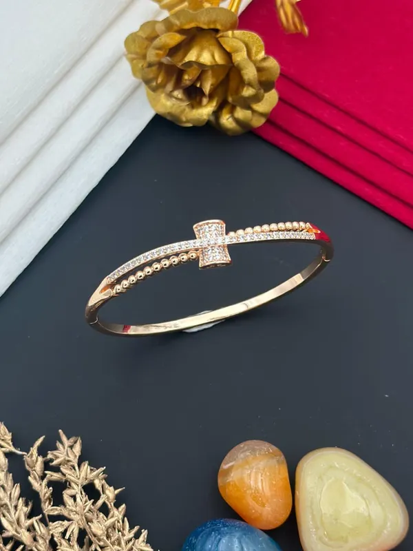 Golden_Premium_Kada_For_Women
