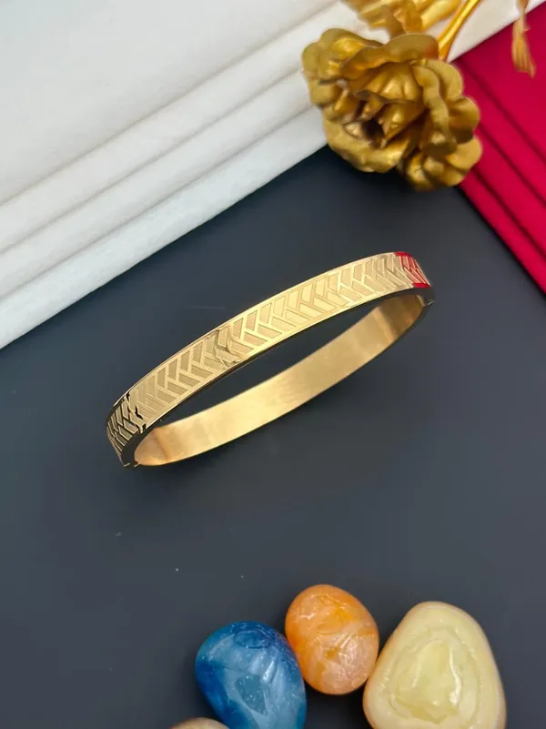 Golden_And_Rose_Gold_Premium_Stainless_Steel_Kada_For_Men