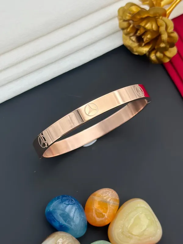 Rose_Gold_Premium_Stainless_Steel_Braclets_For_Men