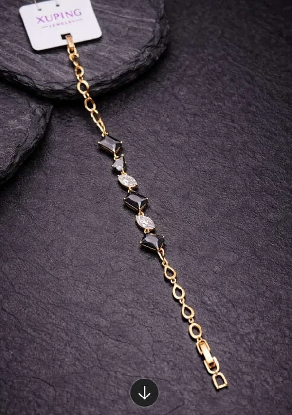 Rose_Gold_Premium_Stainless_Steel_Braclets_For_Women