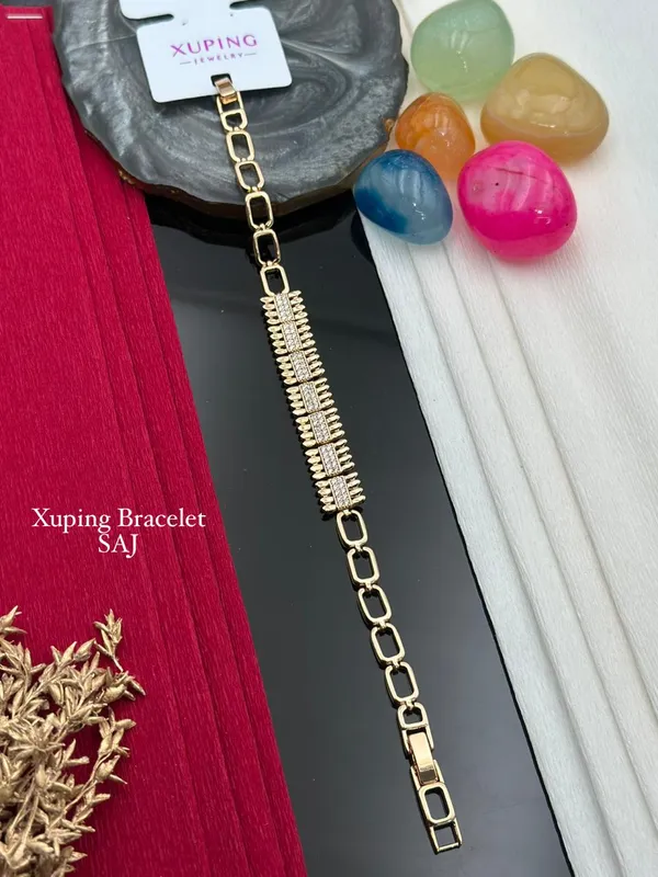 Rose_Gold_Premium_Stainless_Steel_Bracetes_For_Women