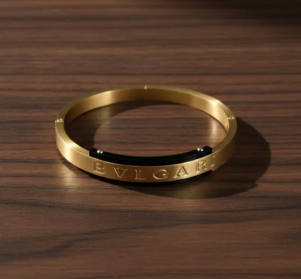 Black_And_Golden_Premium_Stainless_Steel_Kada_For_Men