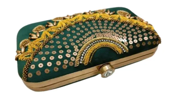 Green_Velvet_Premium_Clutch_Box_For_Women