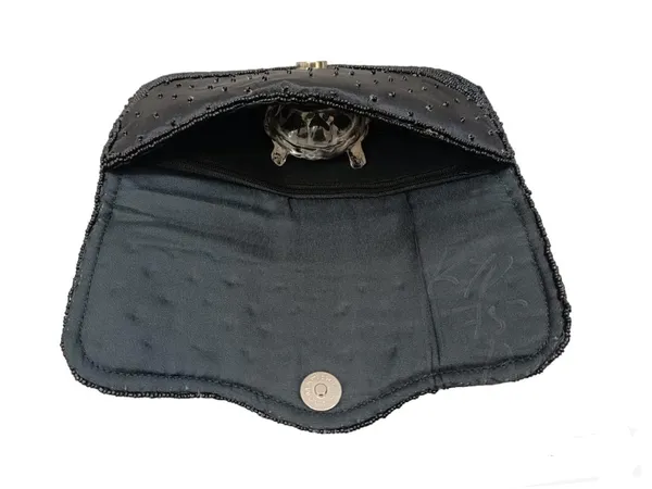 Black_Polyester_Premium_Clutch_For_Women