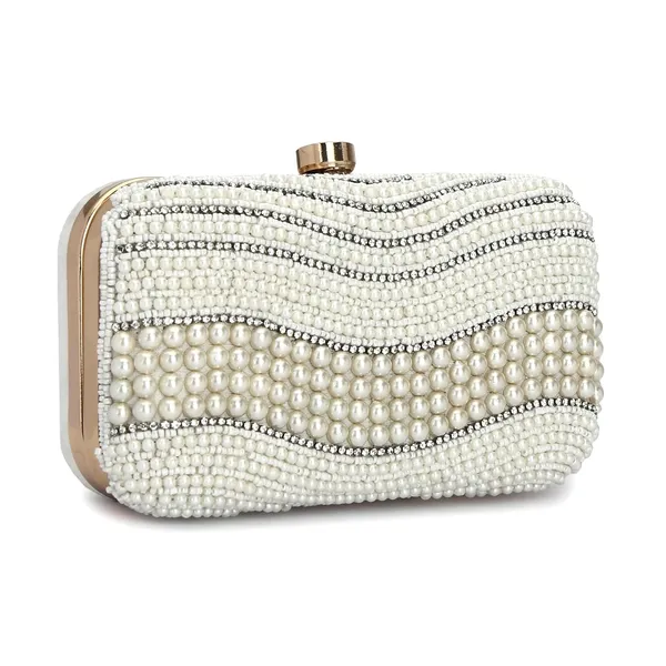 Offwhite_Velvet_Premium_Clutch_Purse_For_Women