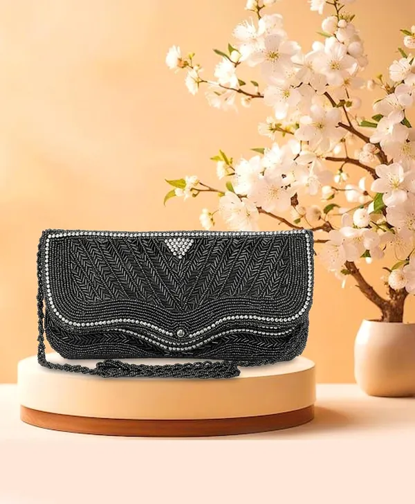 Black_Cotton_Premium_Clutch_Purse_For_Women