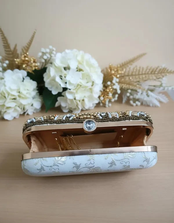 Offwhite_Cotton_Premium_Clutch_Box_Purse_For_Women