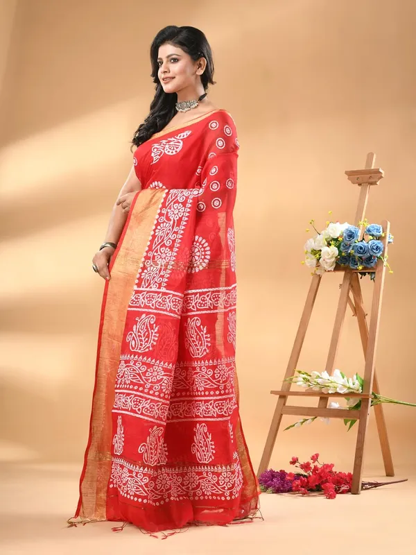 Red_&_White_Linen_Slab_Cotton_Blend_Block_Print_Saree_With_Blouse_Piece_For_Women