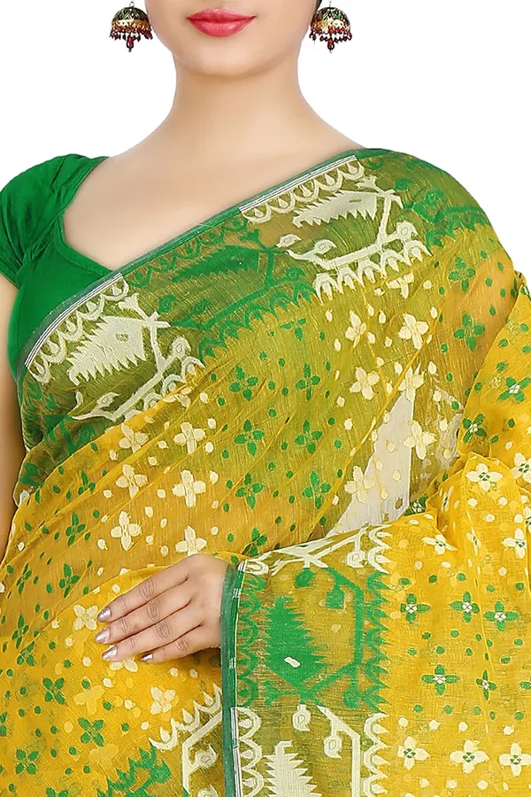 Yellow_Cotton_Silk_Dhakai_Jamdani_Handloom_Saree_With_Starch_Without_Blouse_Piece_For_Women