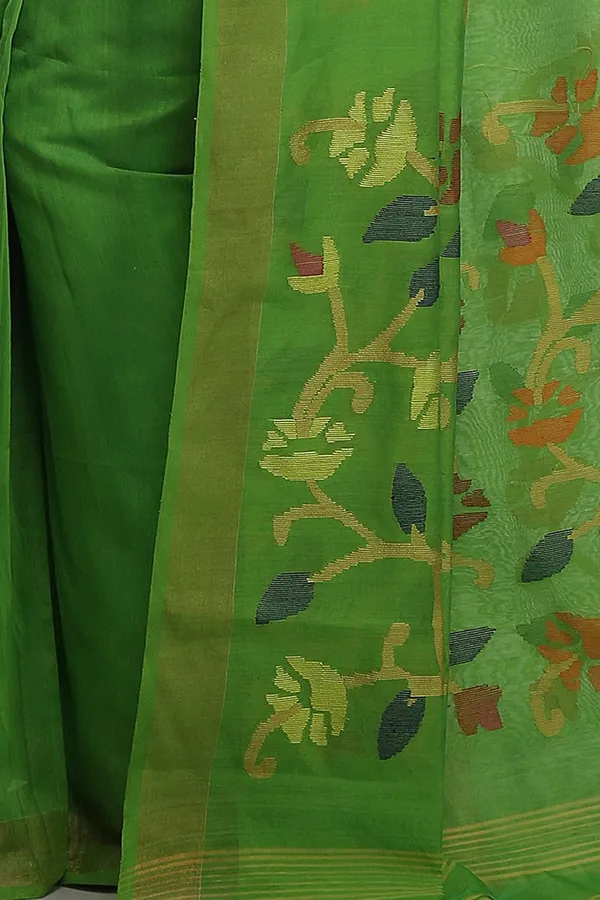 Green_Cotton_Silk_Soft_Dhakai_Jamdani_Saree_With_Zari_Border_For_Women