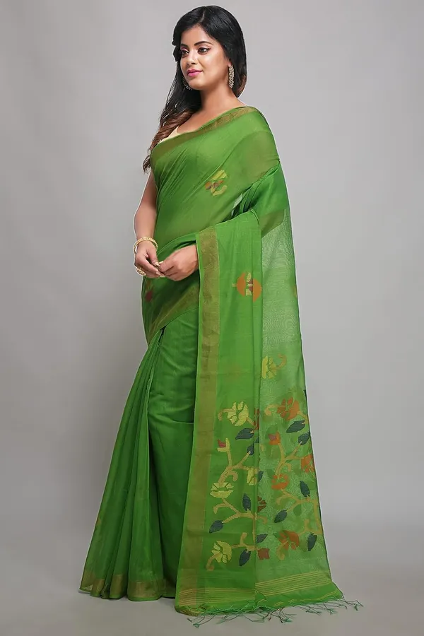 Green_Cotton_Silk_Soft_Dhakai_Jamdani_Saree_With_Zari_Border_For_Women